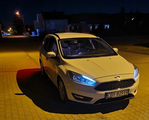 Ford Focus cena 43900 przebieg: 149500, rok produkcji 2017 z Koronowo małe 781